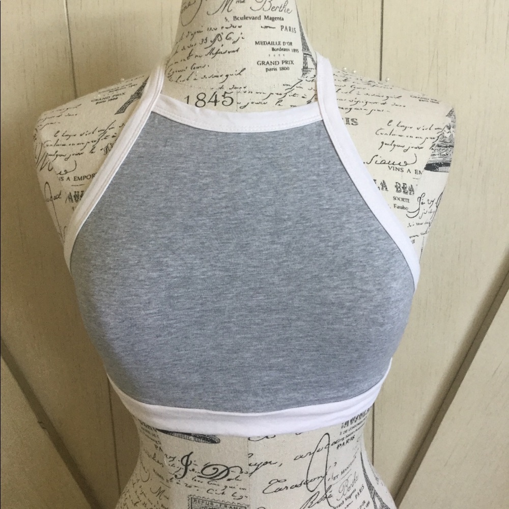 ⭐️SHEIN High Neck Crop⭐️